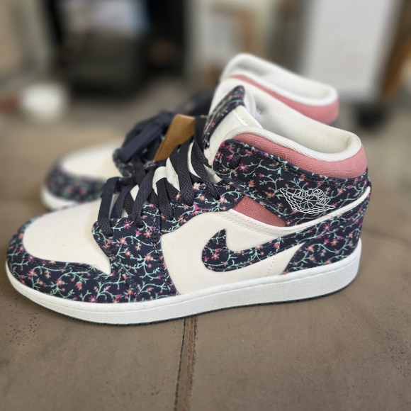 Nike Shoes - Nike Navy and Pink Floral High-Tops